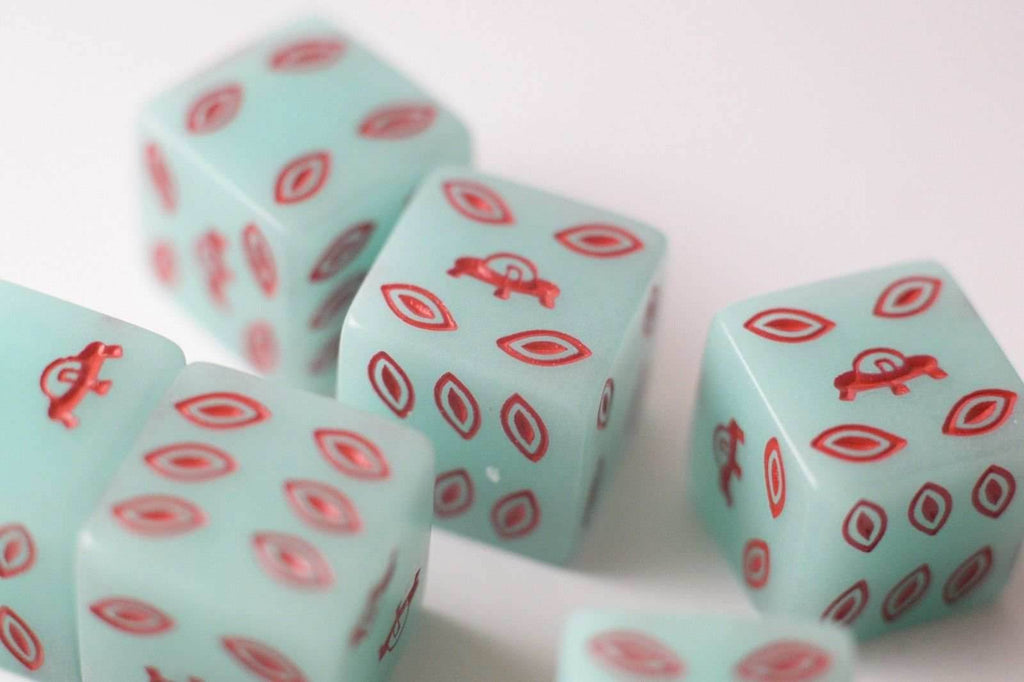 NEW Green Dice with Red Aliens GLOWS Dice Set 6 Sided Bunco RPG D6 16mm Roll - 1