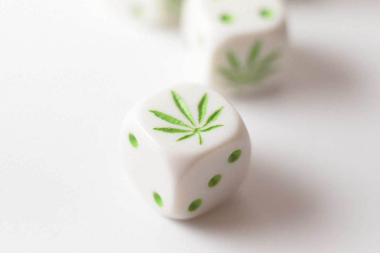 Six Sided D6 16mm Marijuana dice Die White with Green Pips 420 RPG (per piece) - 