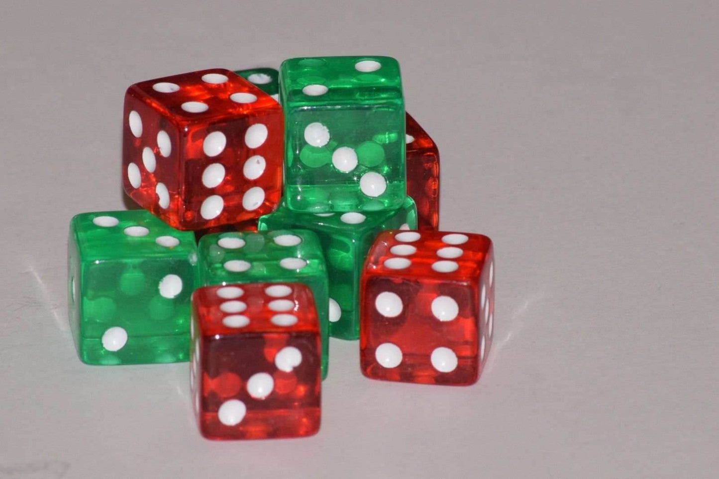 Christmas Dice Set 5 Green 5 Red Festive Unique Rare Set Casino Yahtzee Games - 