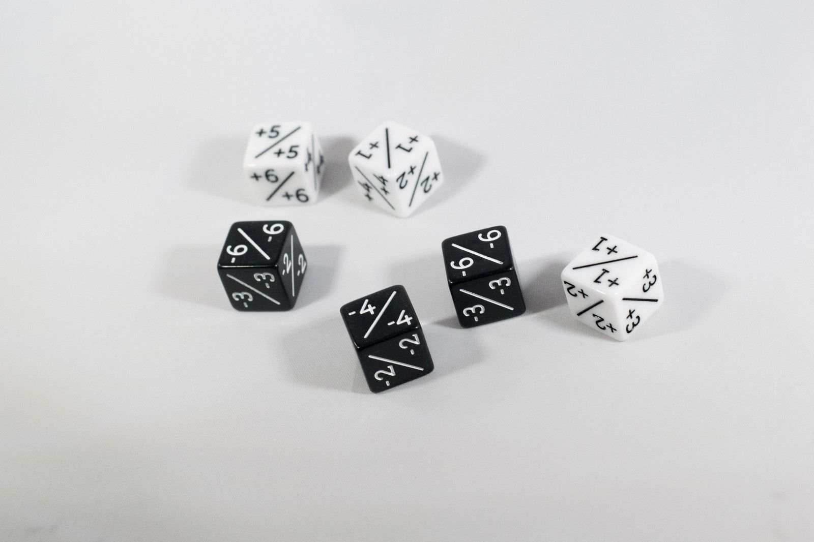 White & Black D6 MTG +1 & -1 Counter Dice - 6 Pack - Magic: The Gathering DnD - 