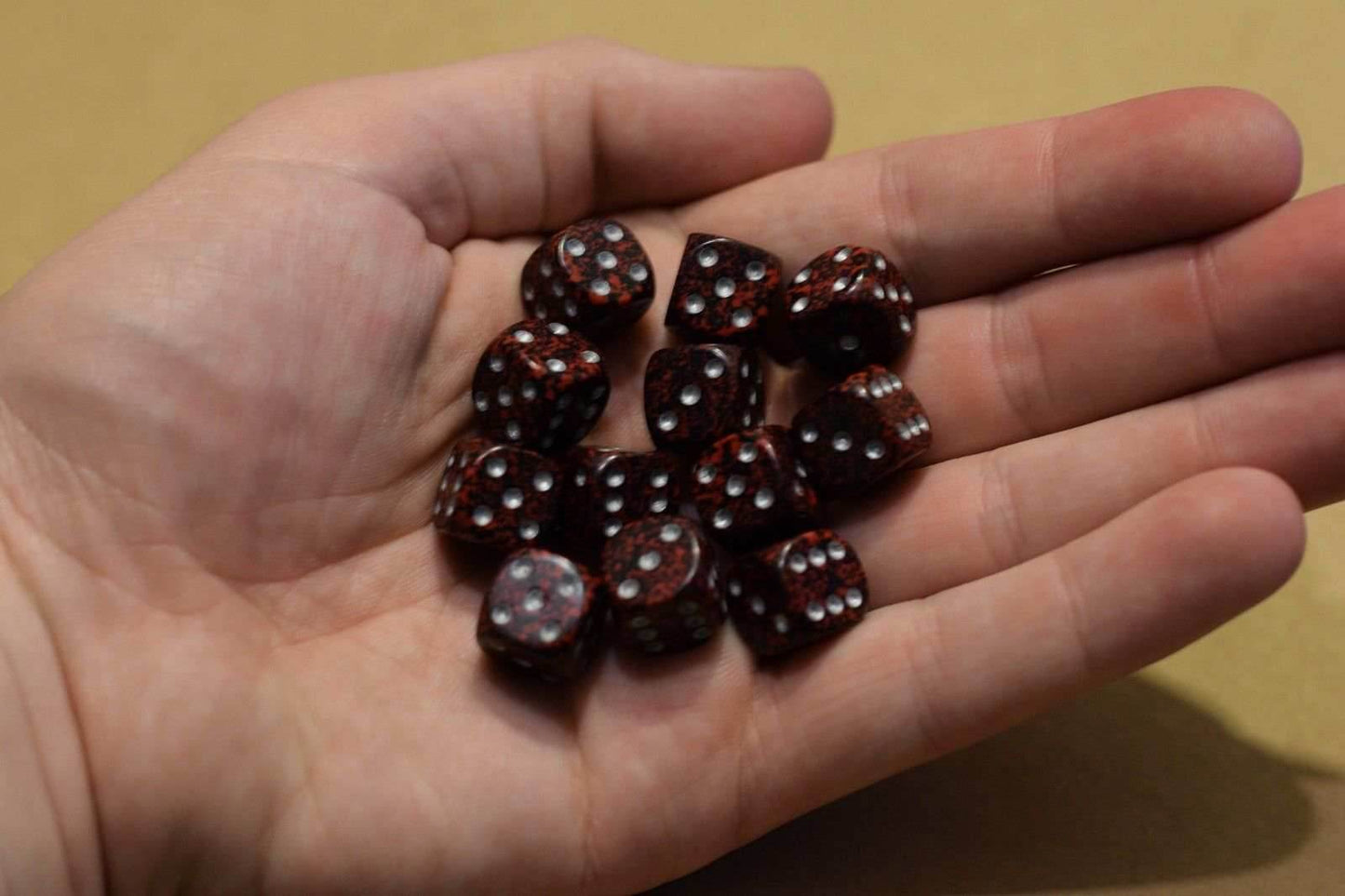 Silver Volcano Speckled 12mm D6 Pipped - 