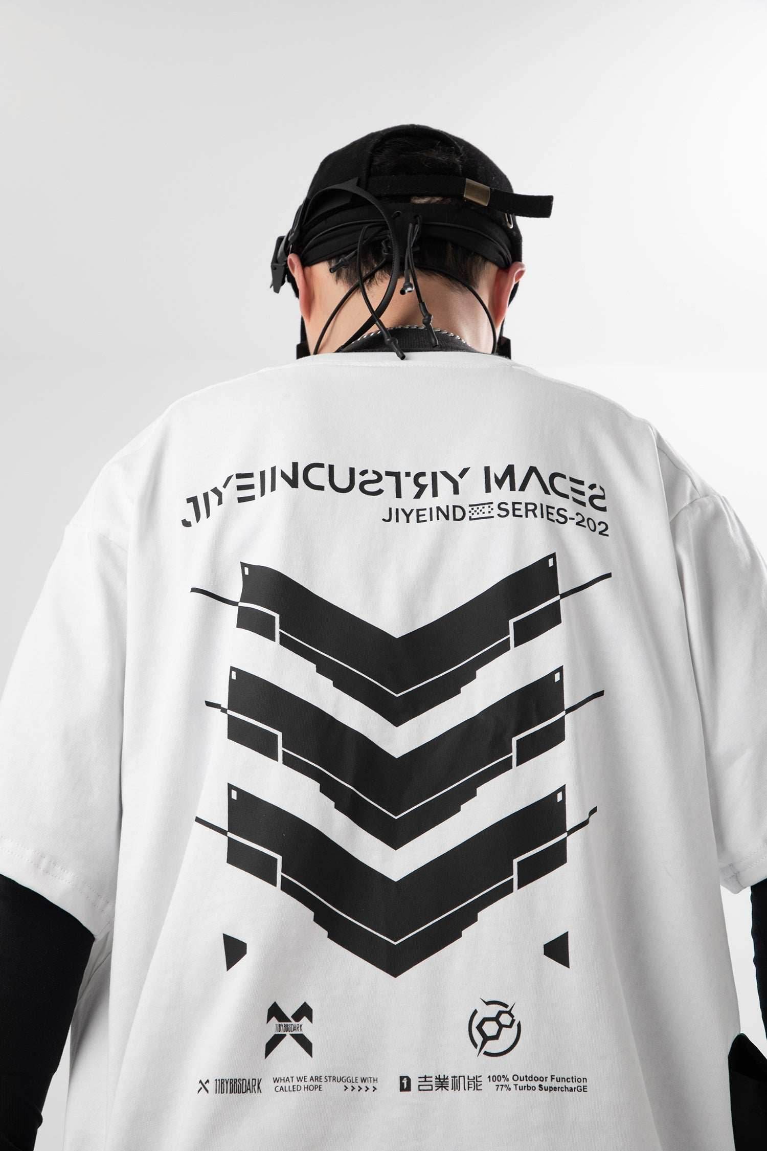 JX EXT 11 Core Tee - White / M