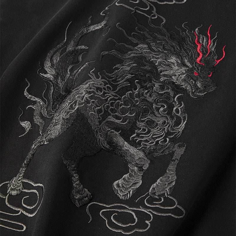 KH868 Gallant Lion Embroidery Tee - White / S