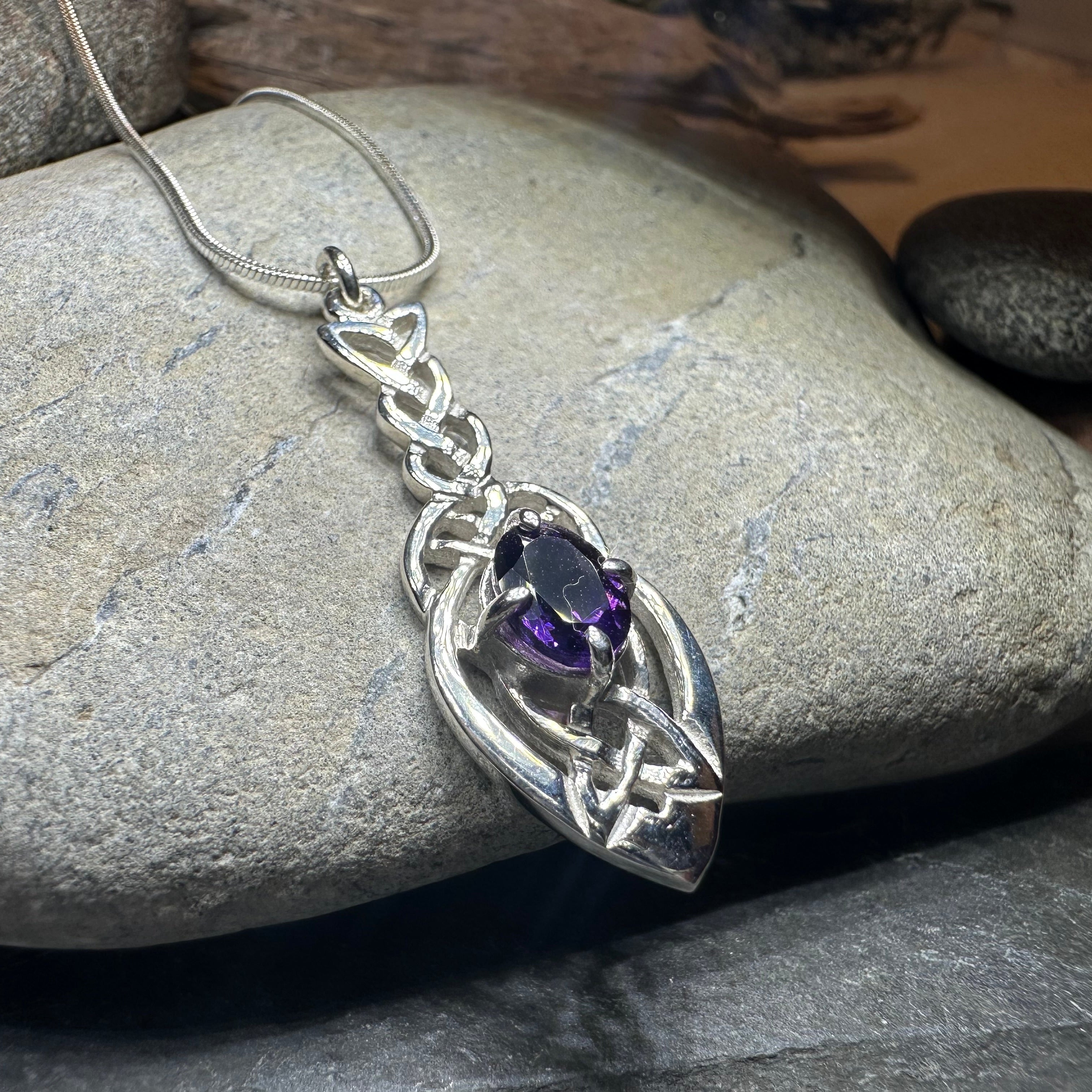 Georgina Celtic Knot Necklace