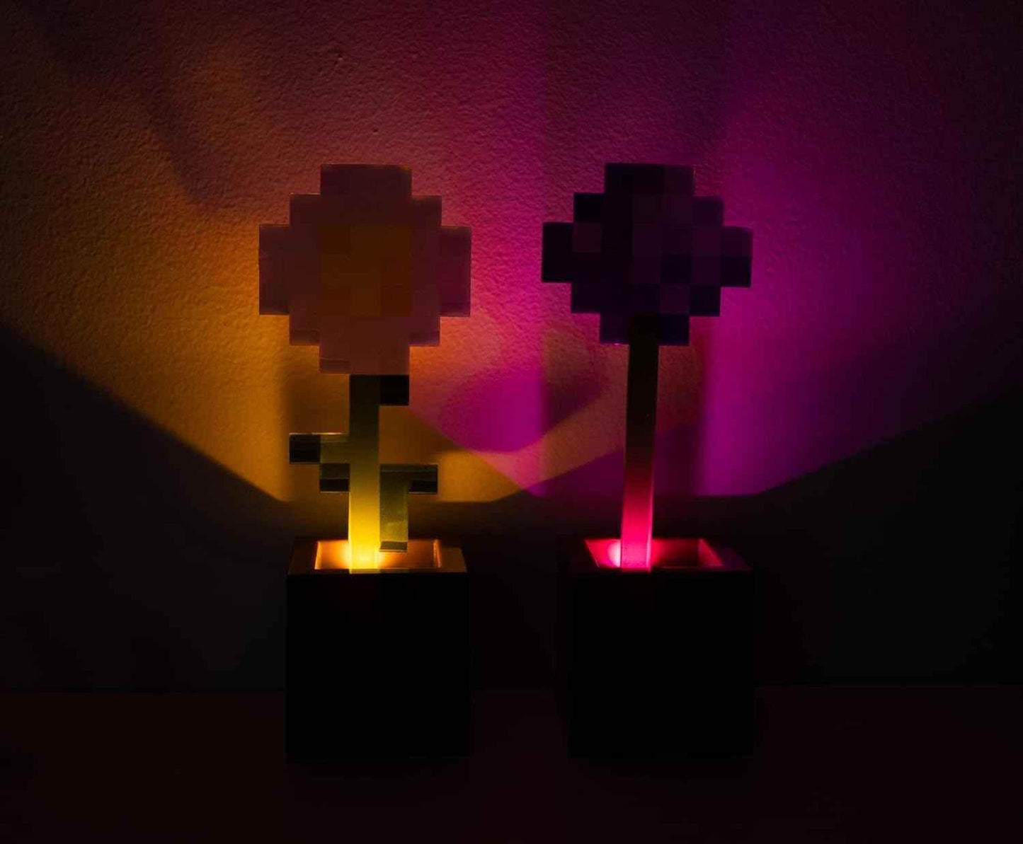 Minecraft Flower Pot Lights – Daisy & Allium LED Mood Lights for Gaming Room Decor - 