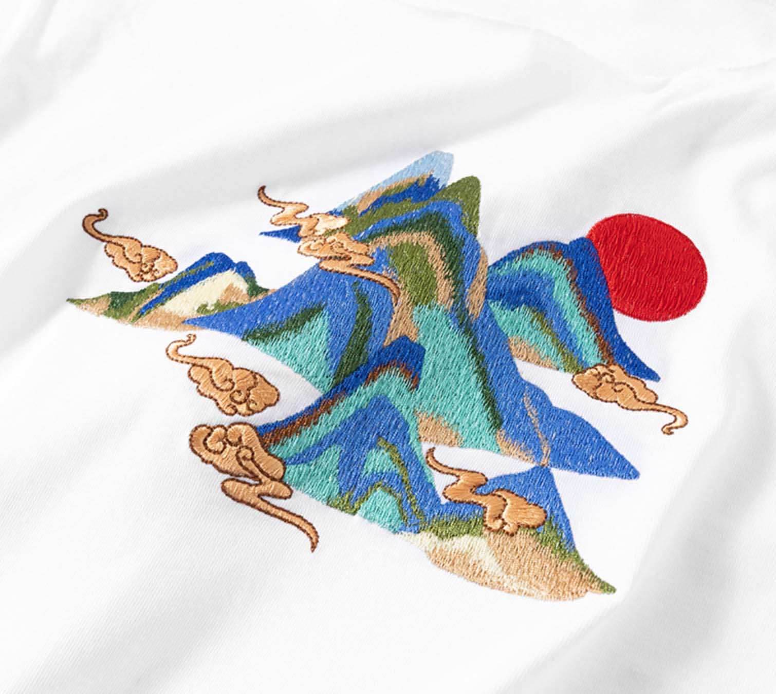 KH740 Mountains Embroidery Tee - White / S