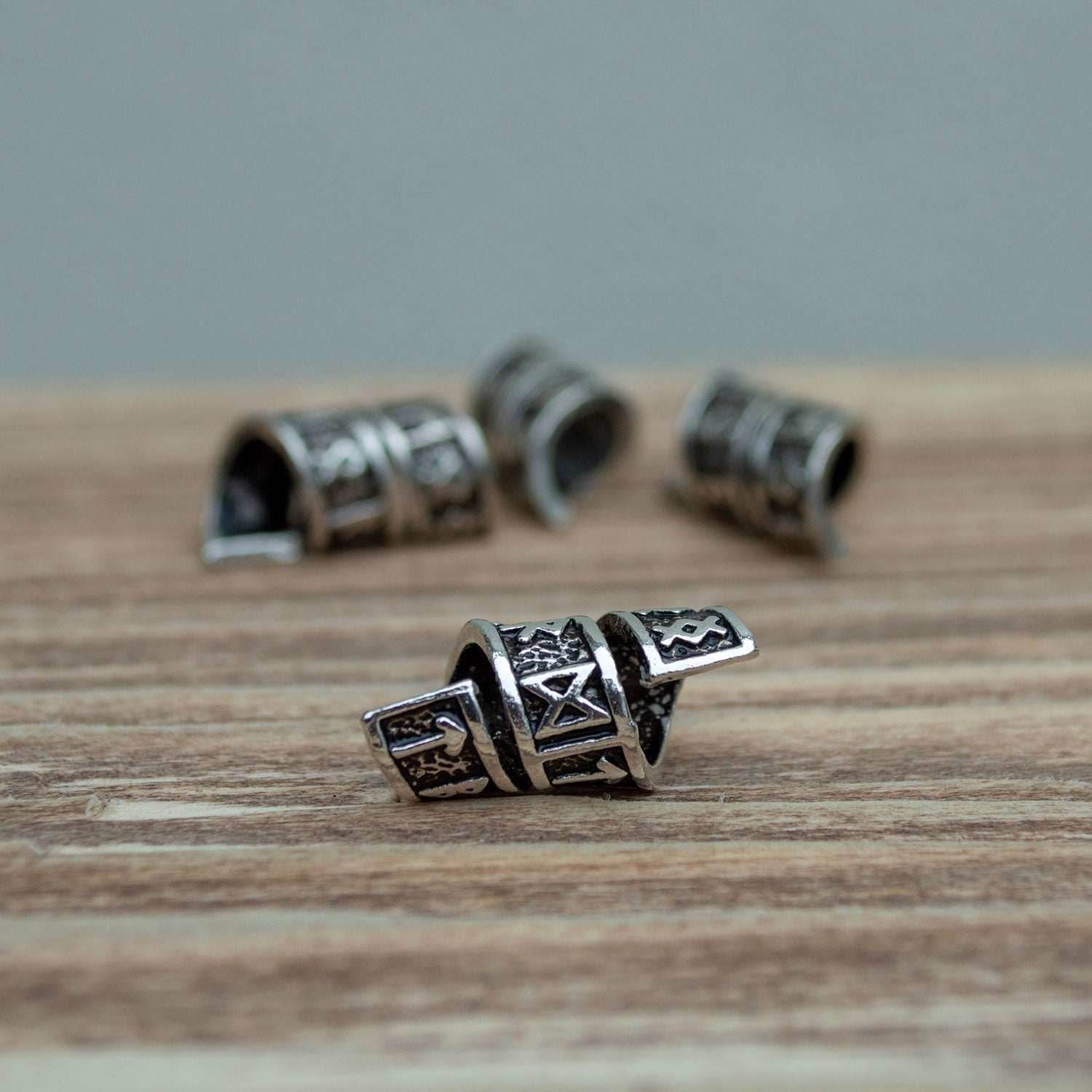 Rune Beard Rings - (Silver - 4) - 