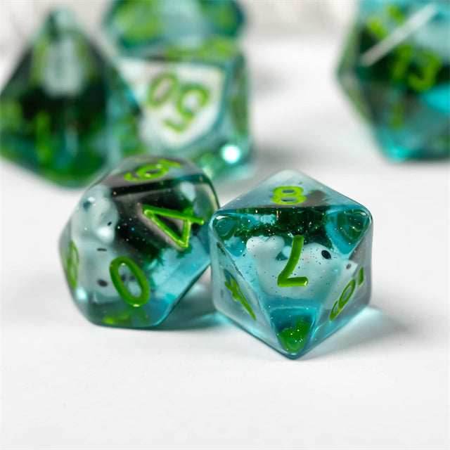 White Fish Seaweed 7-Dice Set w/Green Numbers Dnd Dice Set - 