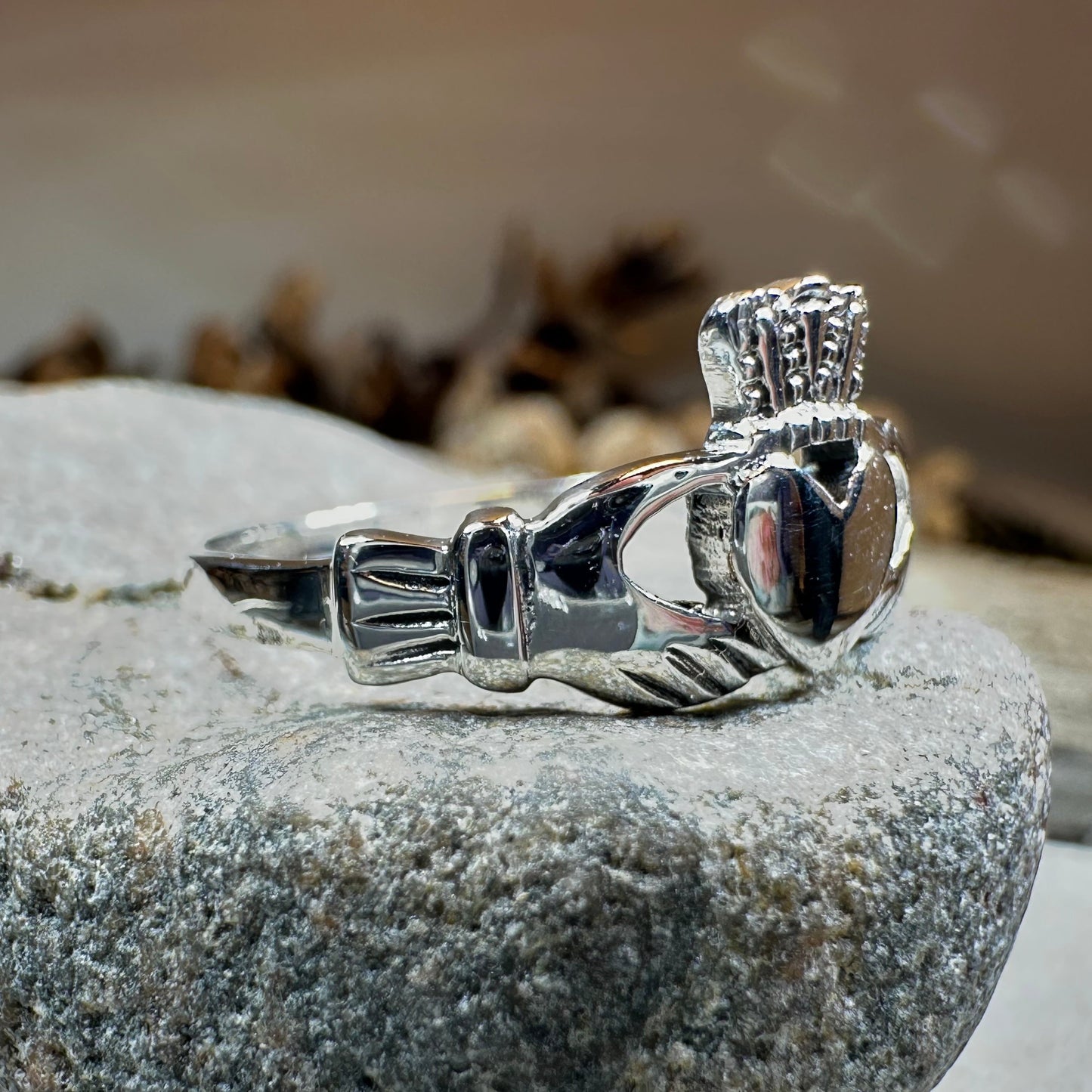 Irish Claddagh Celtic Knot Ring