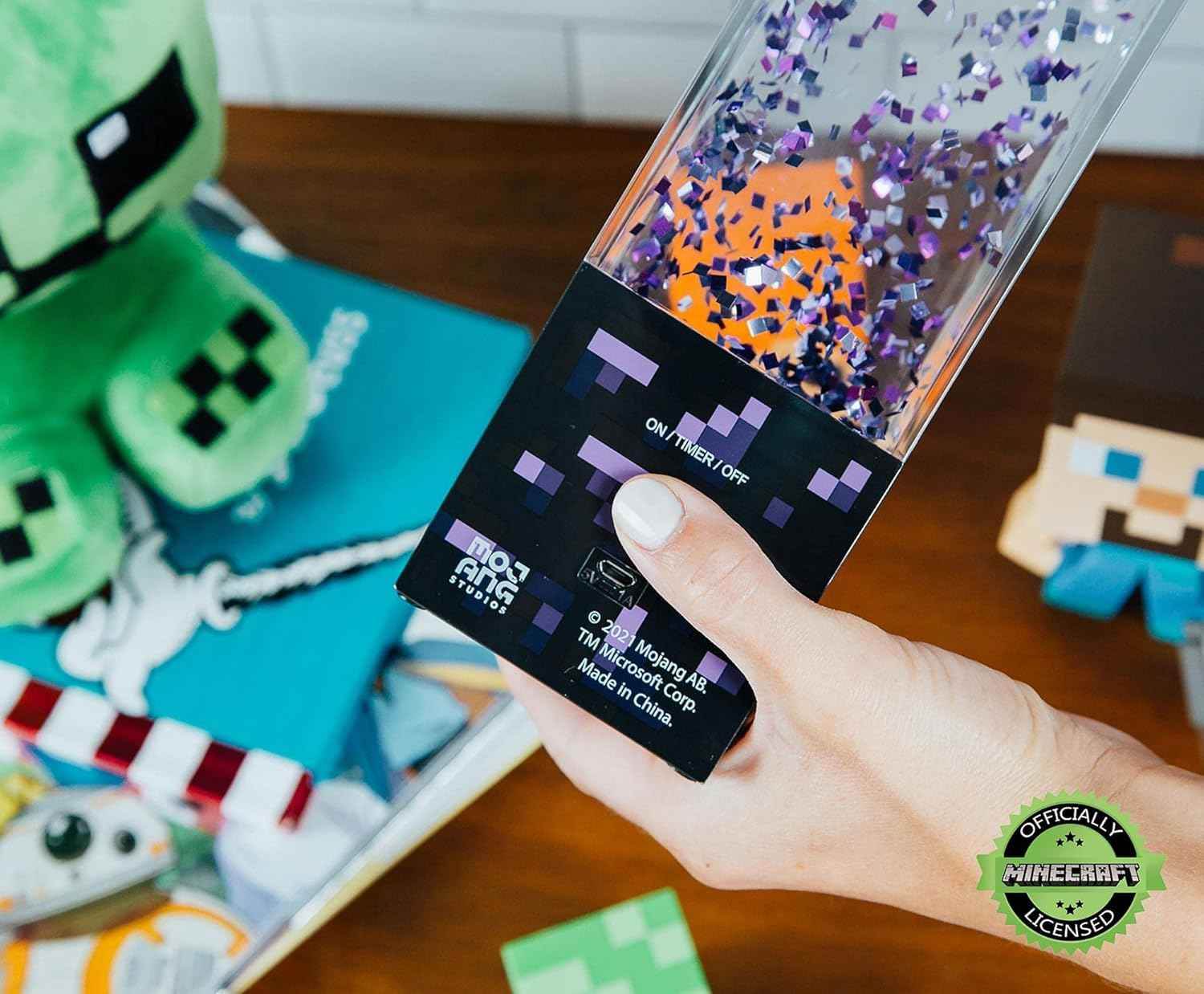 Minecraft Nether Portal Lamp - LED Glitter Motion Light | Bedside Table Decor - 