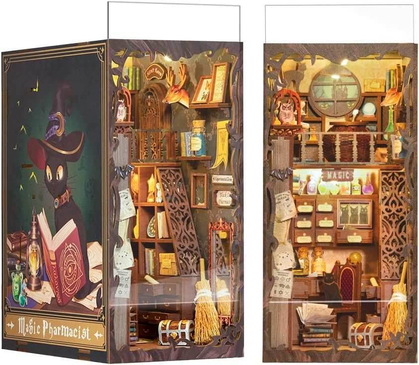 Book Nook Wizardi Miniature - Magic Pharmacist Roombox Kit - 