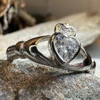 Debutante Claddagh Ring