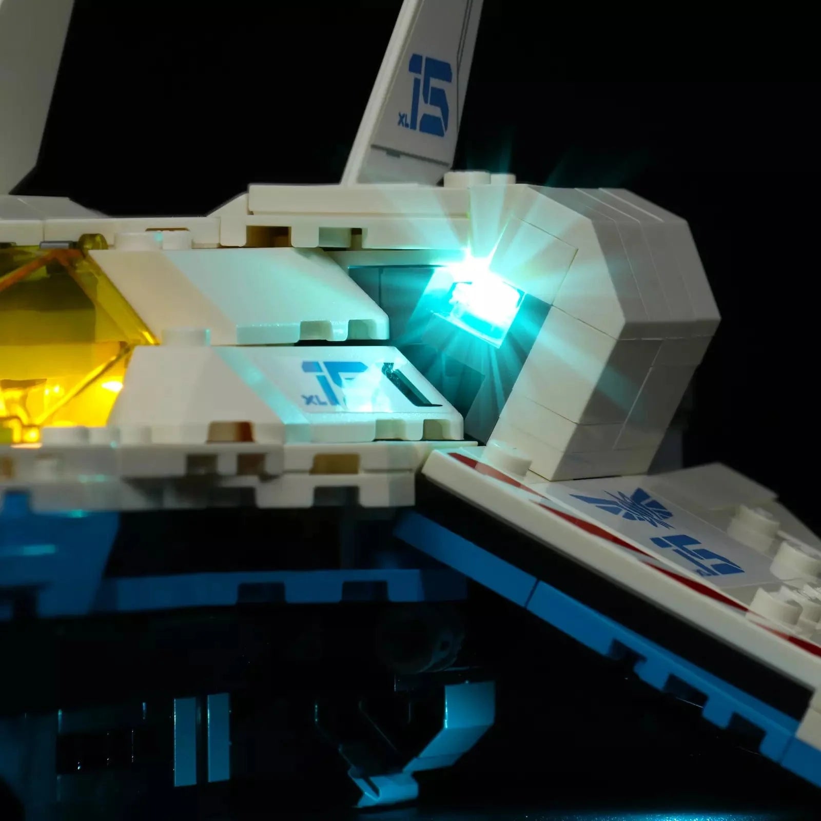 LEGO XL-15 Spaceship #76832 Light Kit