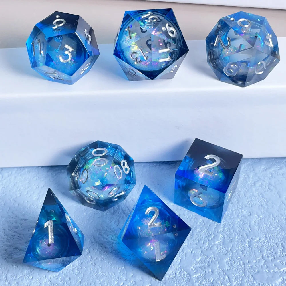 7pcs Liquid Core Quicksand DND Dice Set Resin Sharp Edged for Dungeons and Dragons Role Playing RPG MTG Handmade Table Games