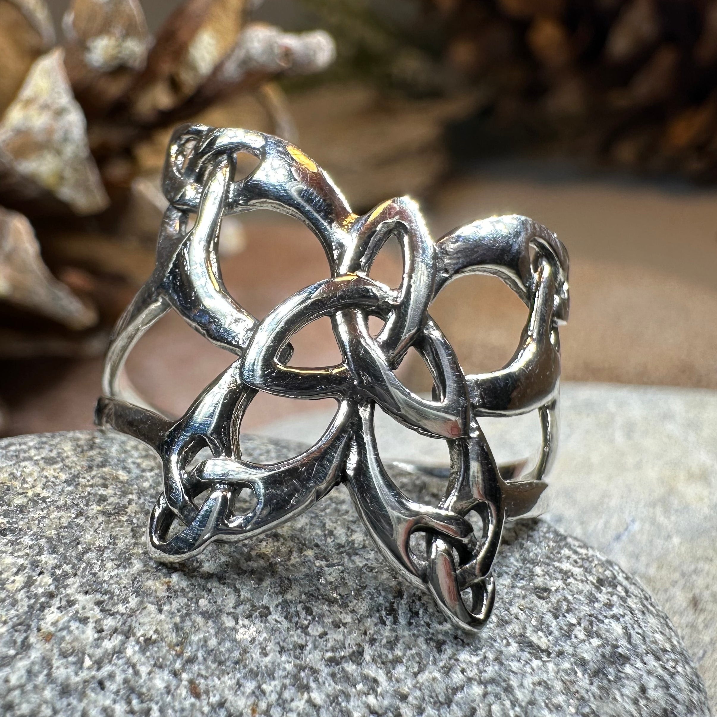Trinity Knot Butterfly Ring