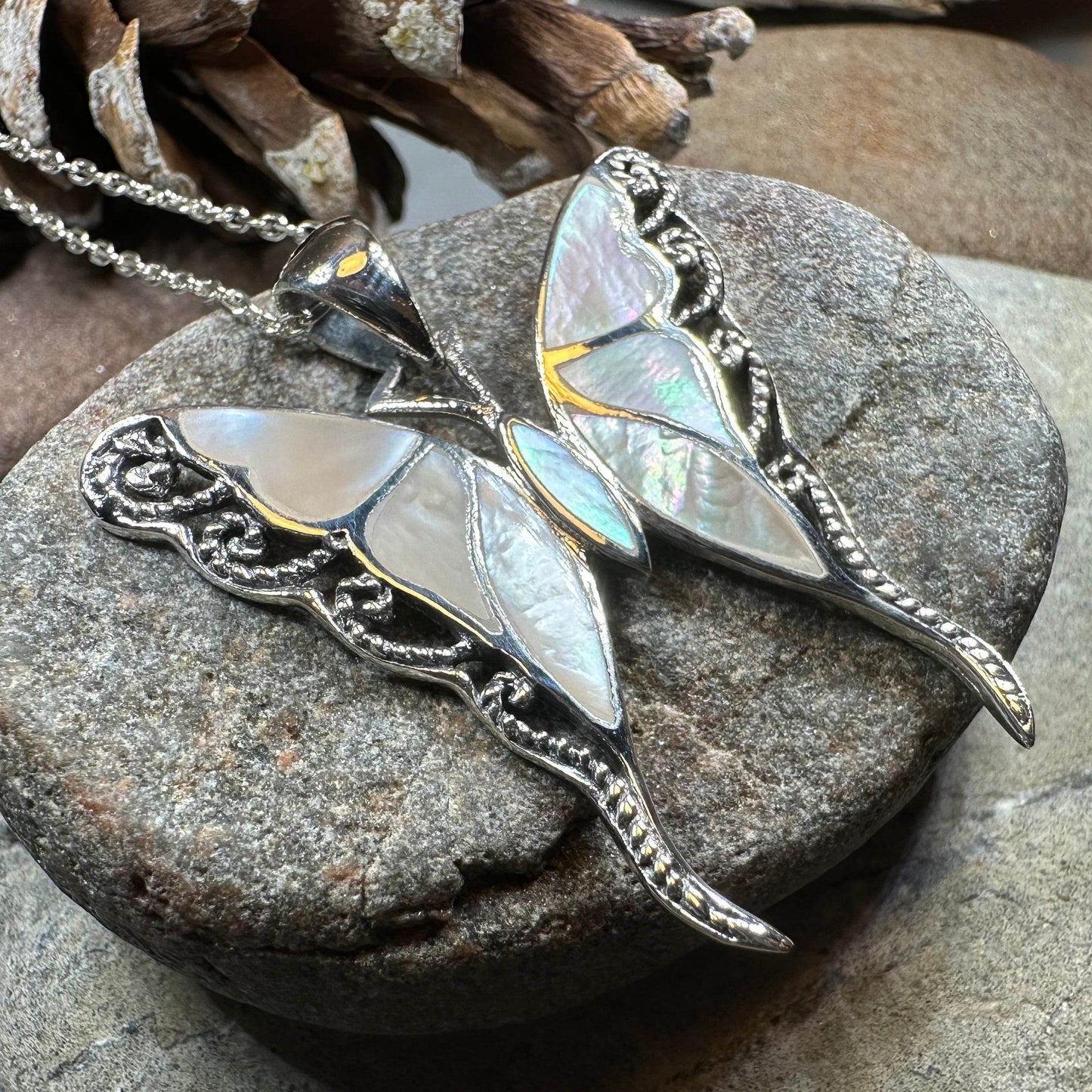 Whitney Butterfly Necklace - mother of pearl