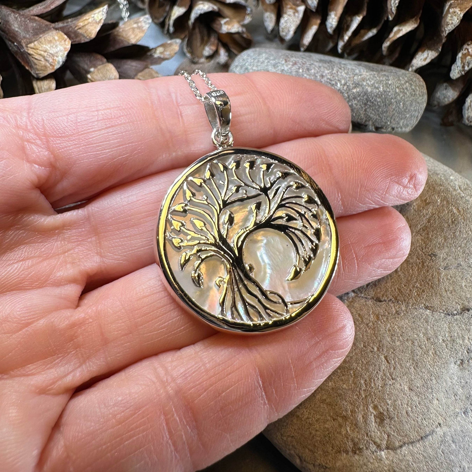 Arianrhod Tree of Life Shell Necklace - Mother of Pearl