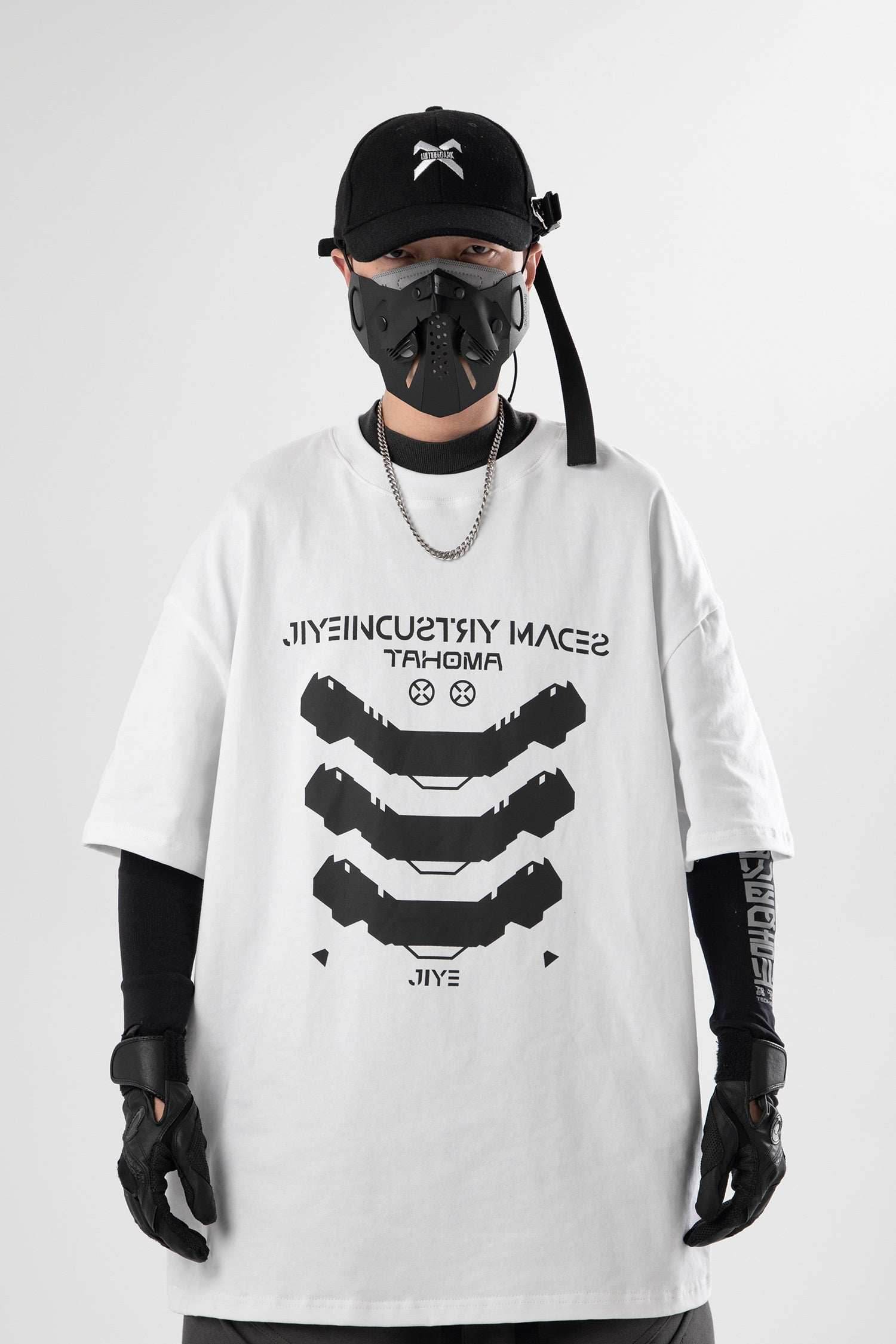 JX Core Tee - Black / S