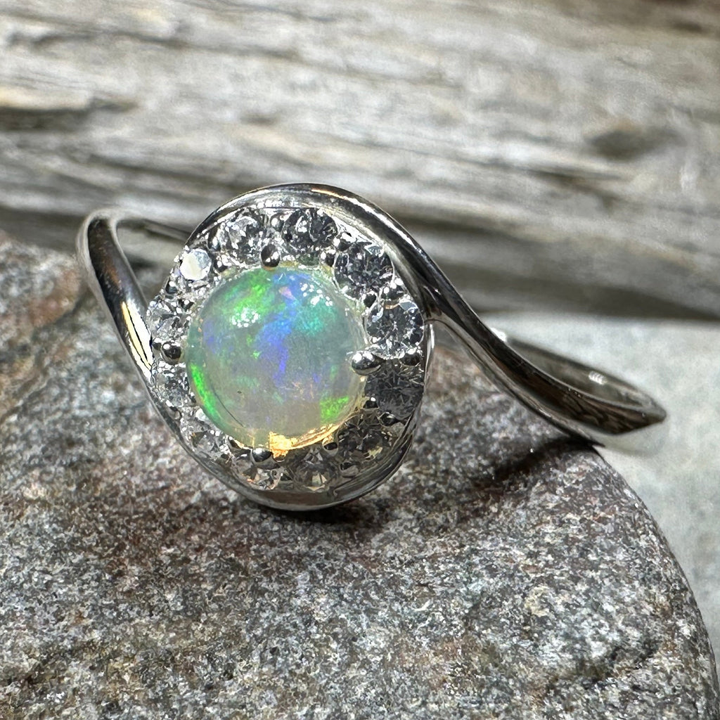 Sairva Opal Ring