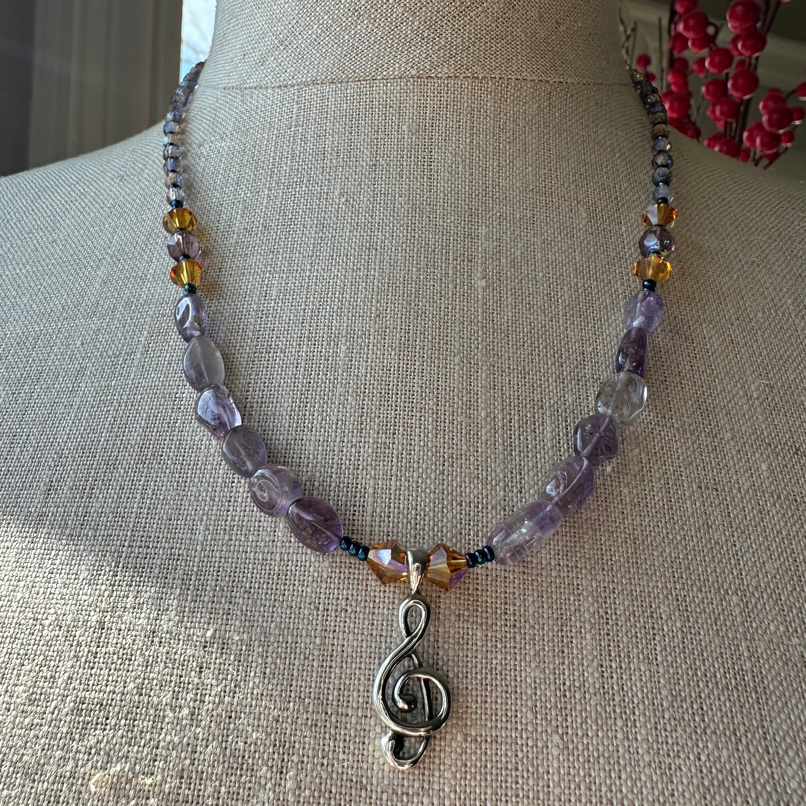 Ceol Music Note Necklace