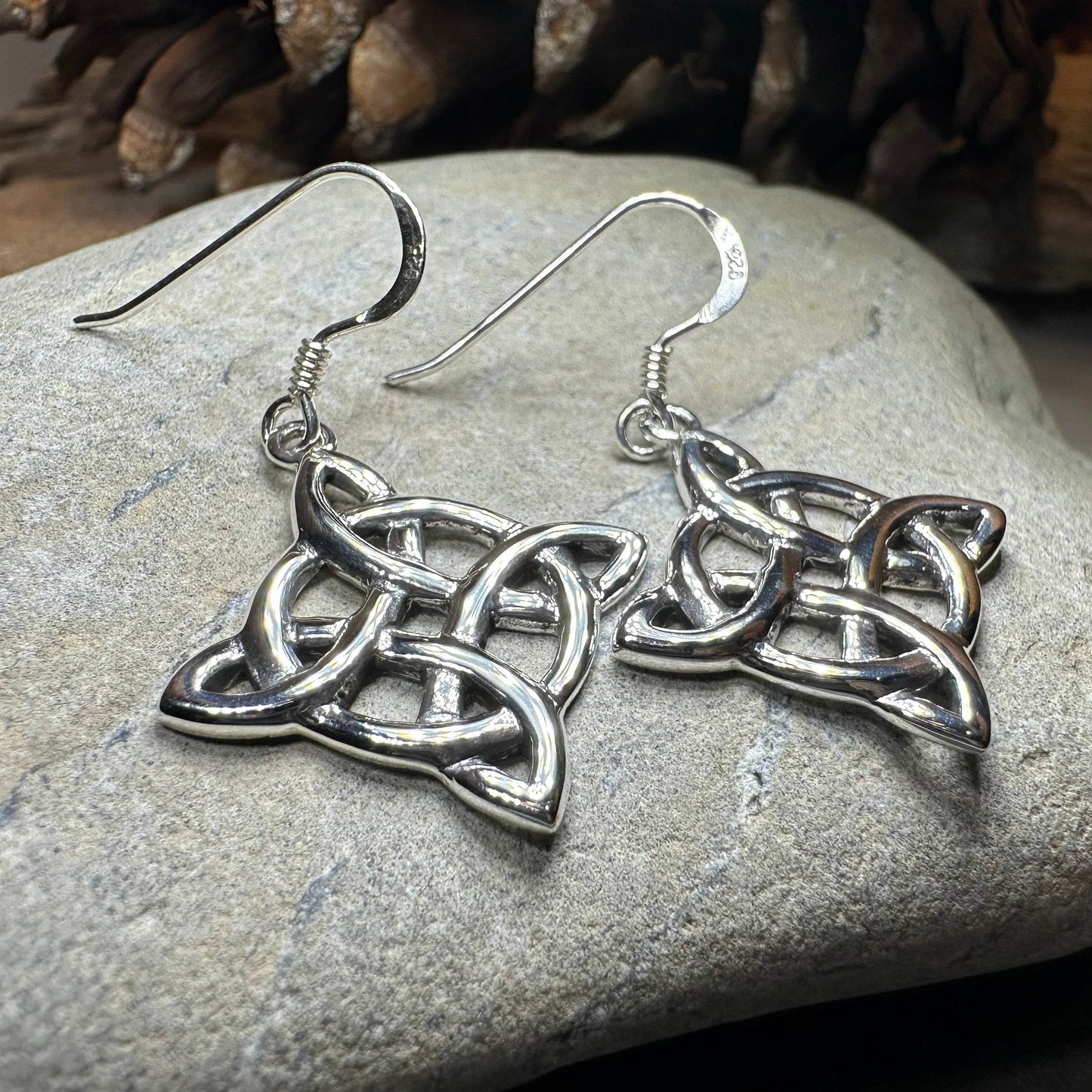Dynra Celtic Knot Earrings - 