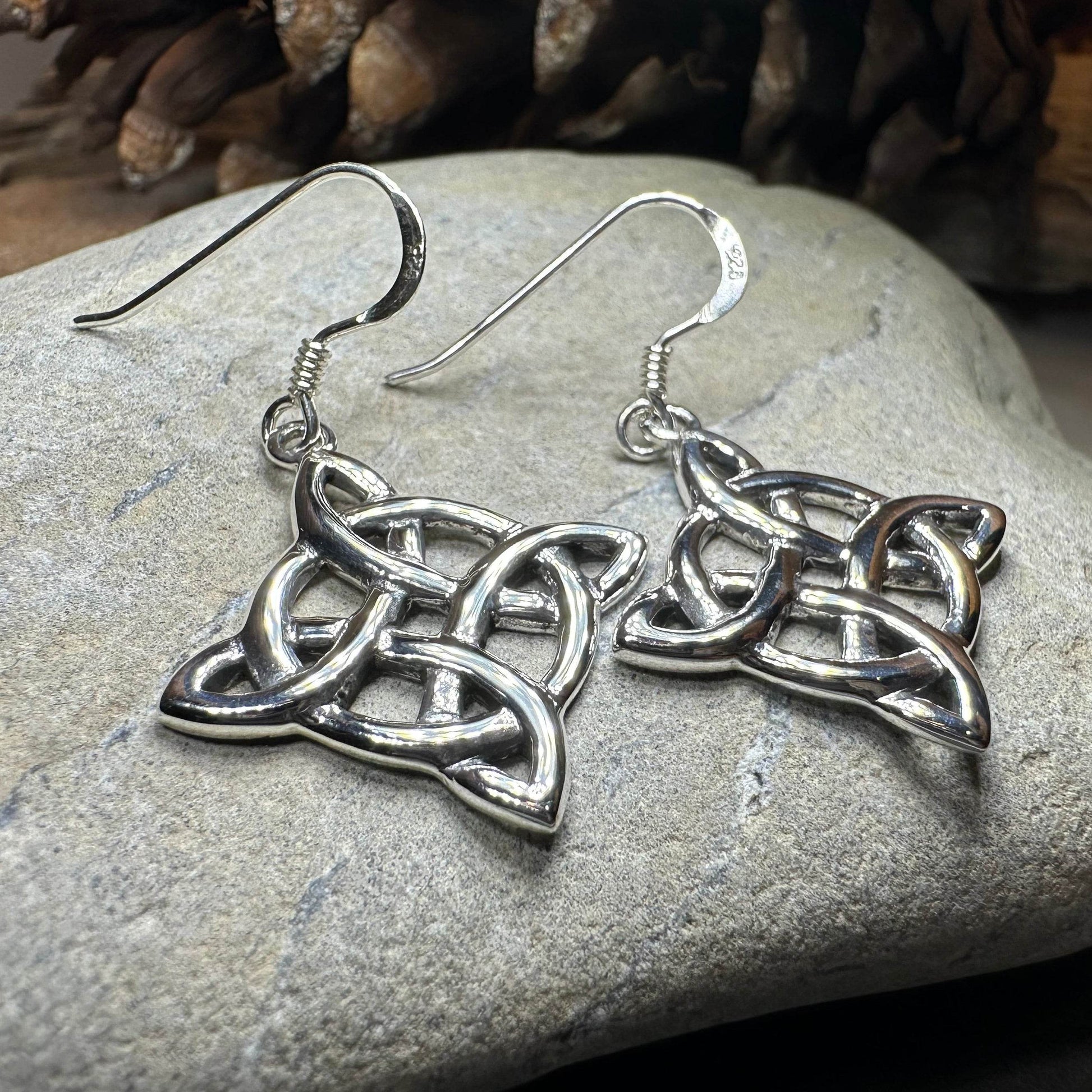 Dynra Celtic Knot Earrings - 