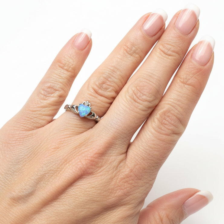 Glynnis Claddagh Ring
