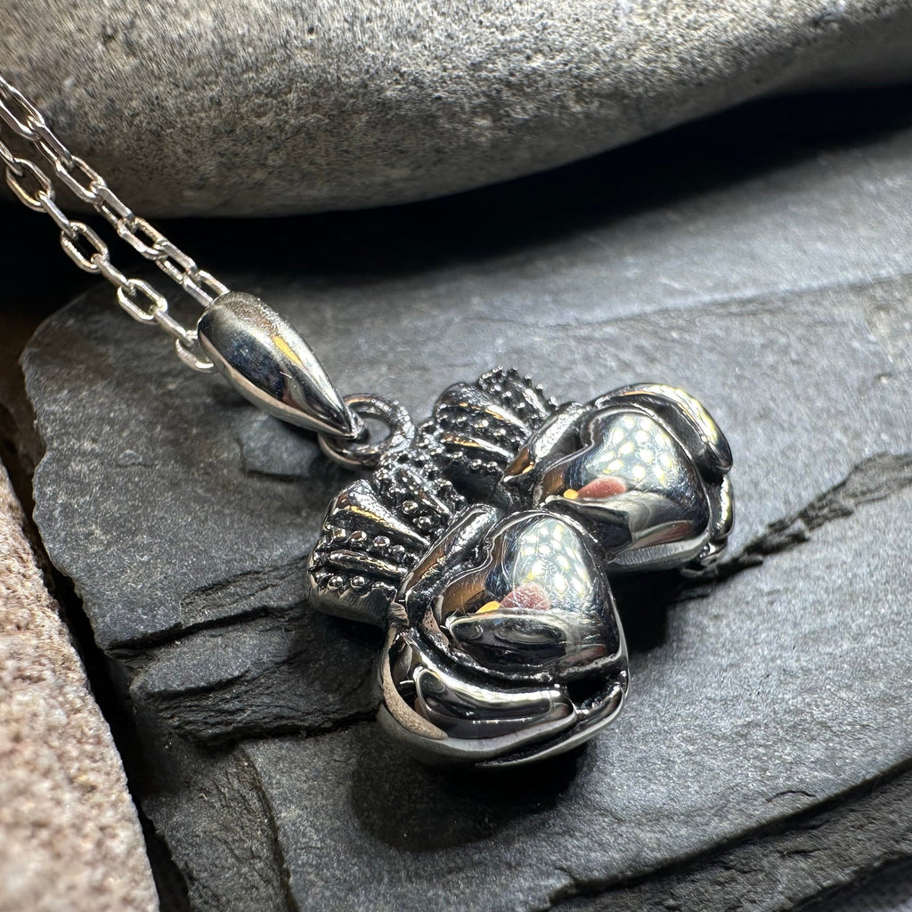 Croi Claddagh Necklace
