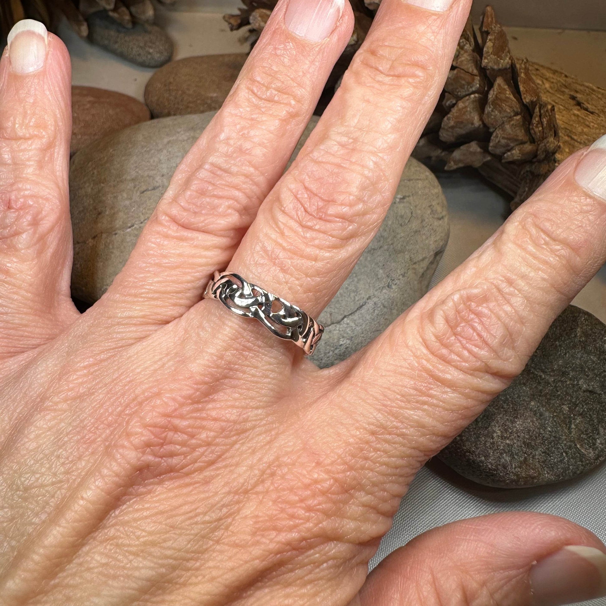 Celtic Sweet Heart Ring - 7