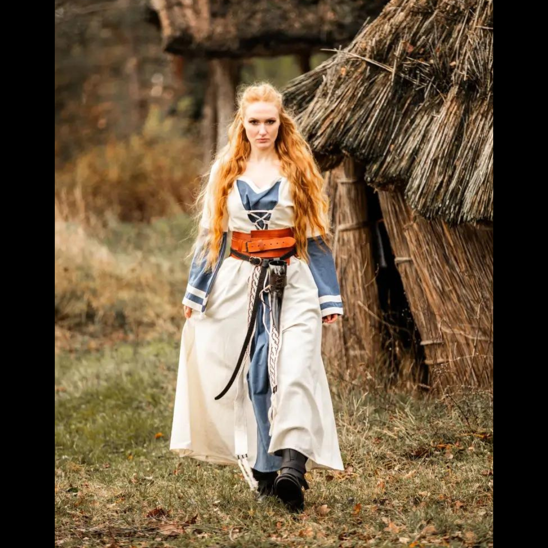 Robe Viking - Manches longues en naturel et bleu avec laçage