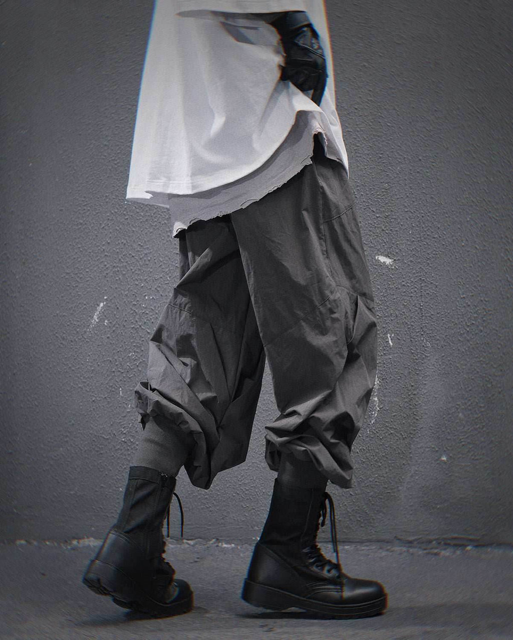 HiP81 Grey I-Tech Lightweight Pants - M