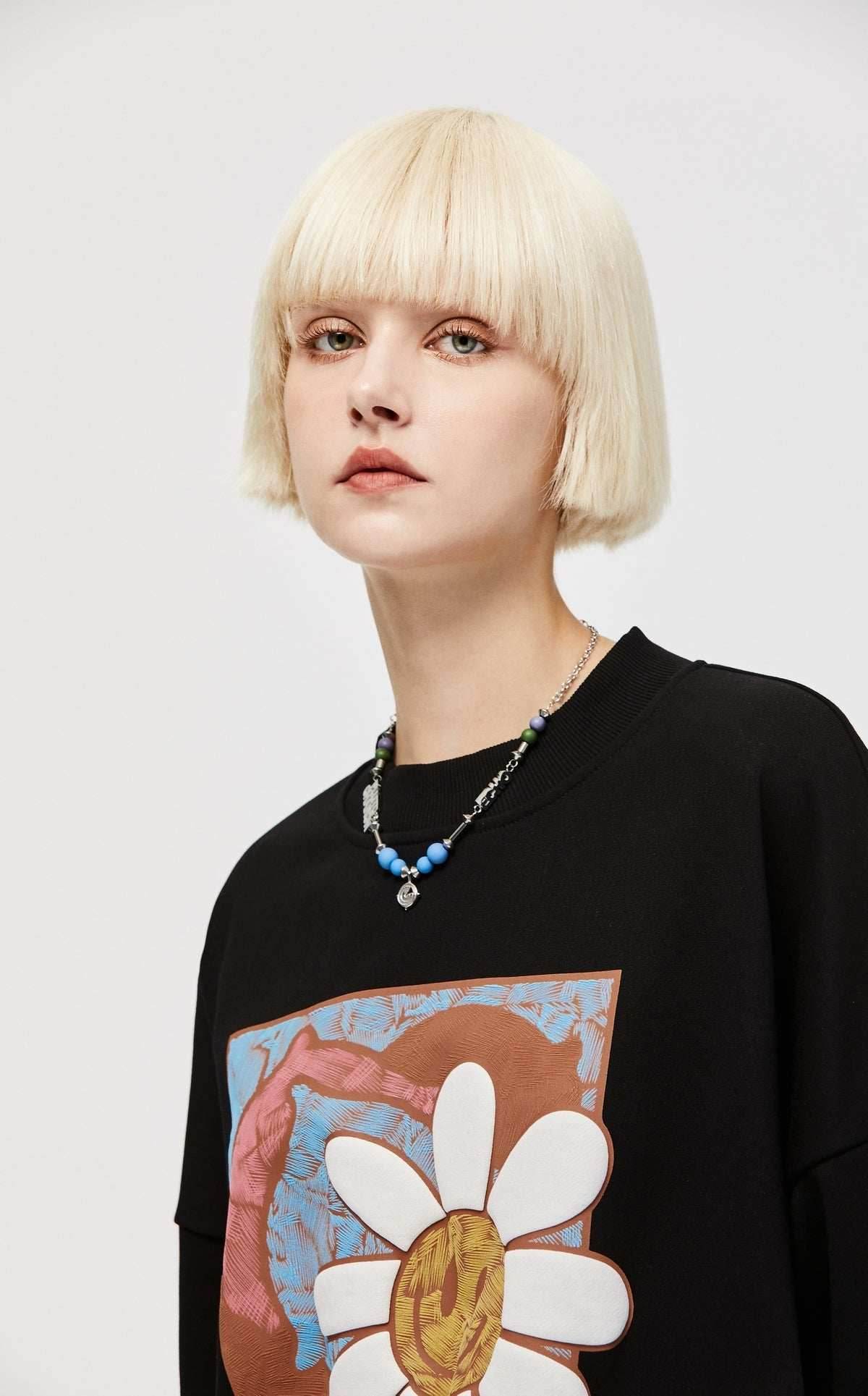Color Artwork Daisy Crew - Grey / S