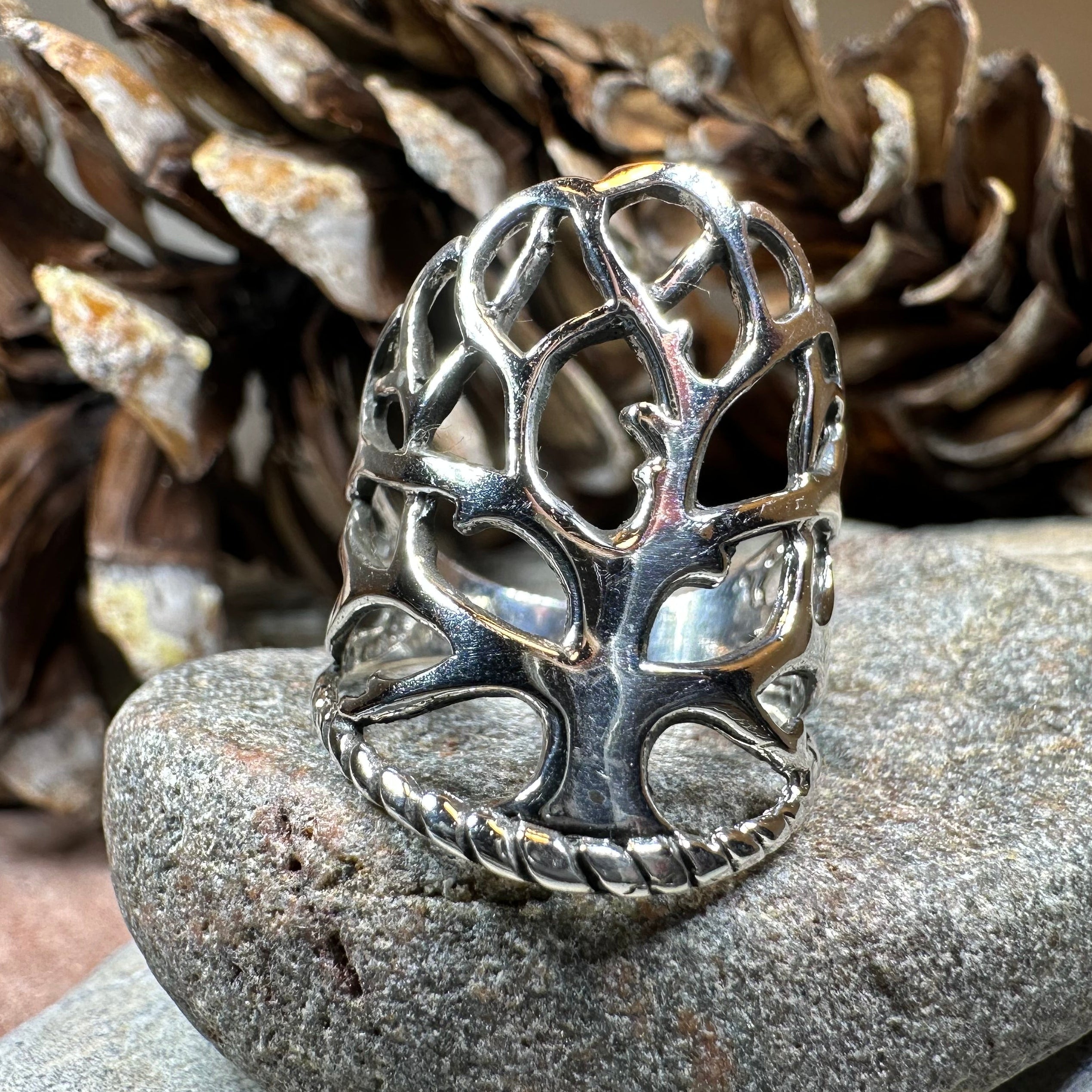 Áedh Tree of Life Ring