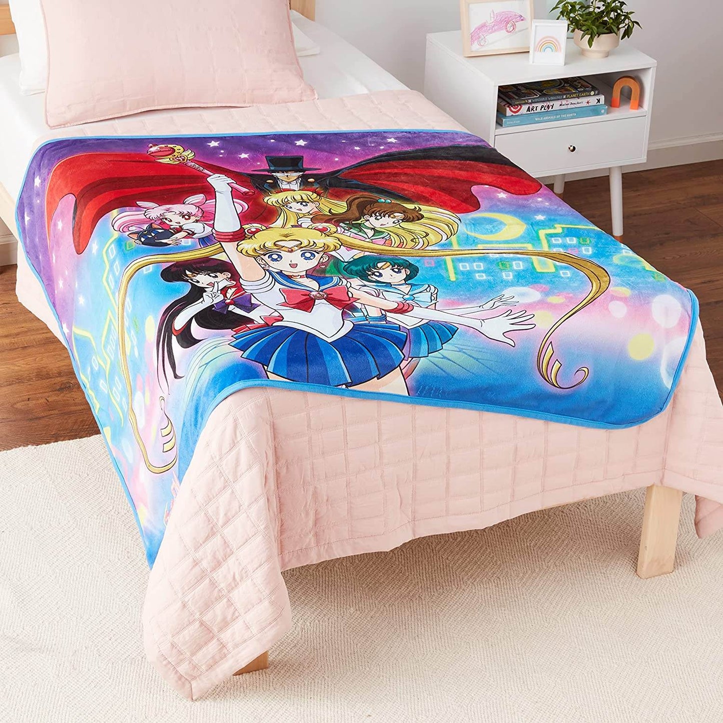 Sailor Moon R - Sailor Moon Group Sublimation Throw Blanket 60in. By 46in. - 