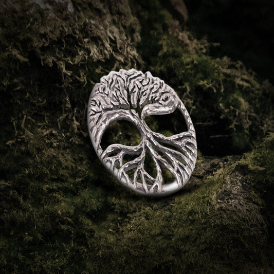 Pendentif Yggdrasil The World Tree en argent 925, collier viking unique fabriqué à la main