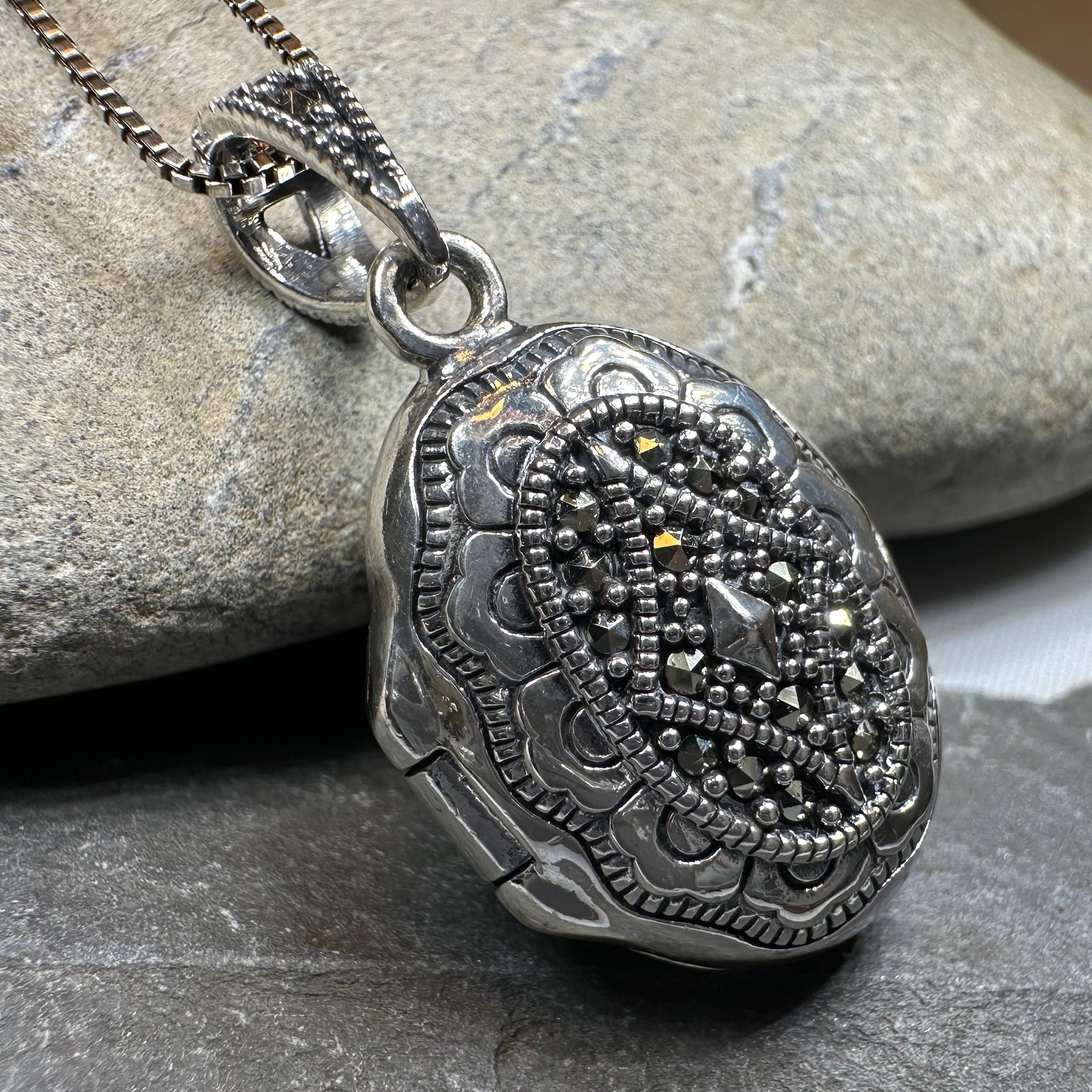 Florent Angel Wings Locket Necklace