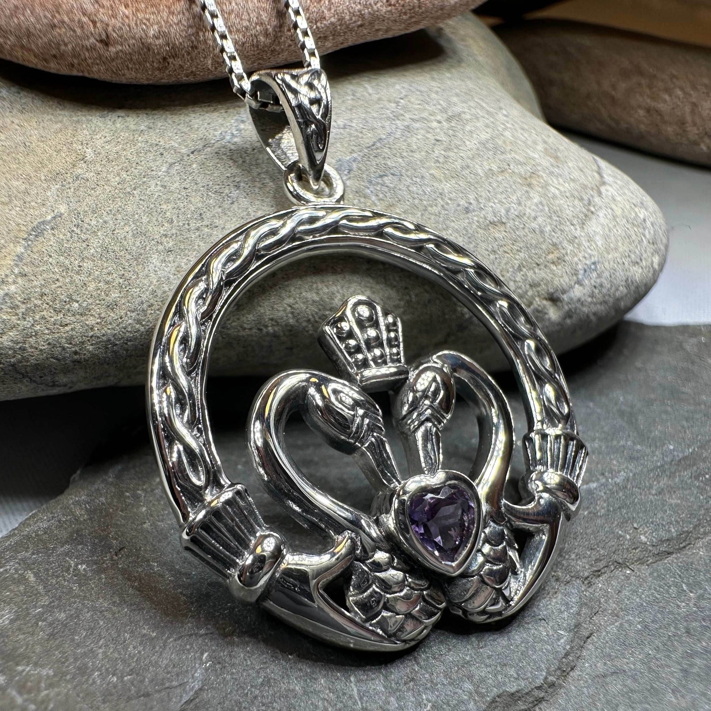 Celtic Swan Claddagh Necklace - 18 / Amethyst