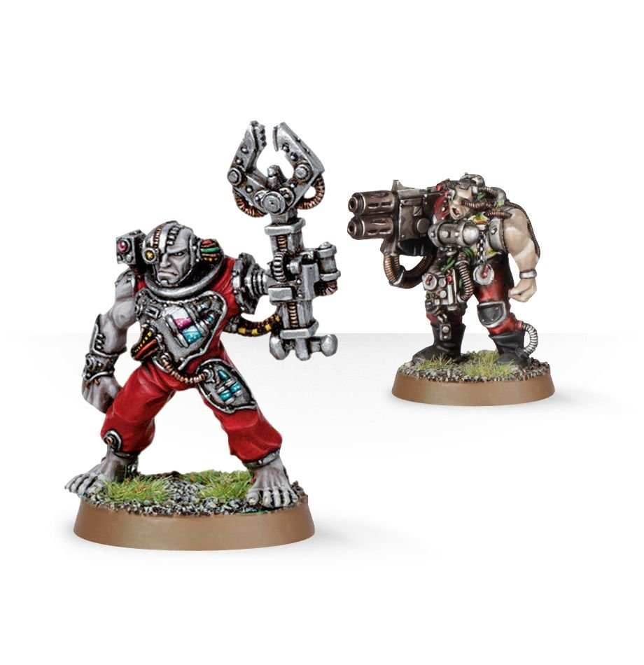 Warhammer 40K: Space Marines Servitors with Multi-melta - 