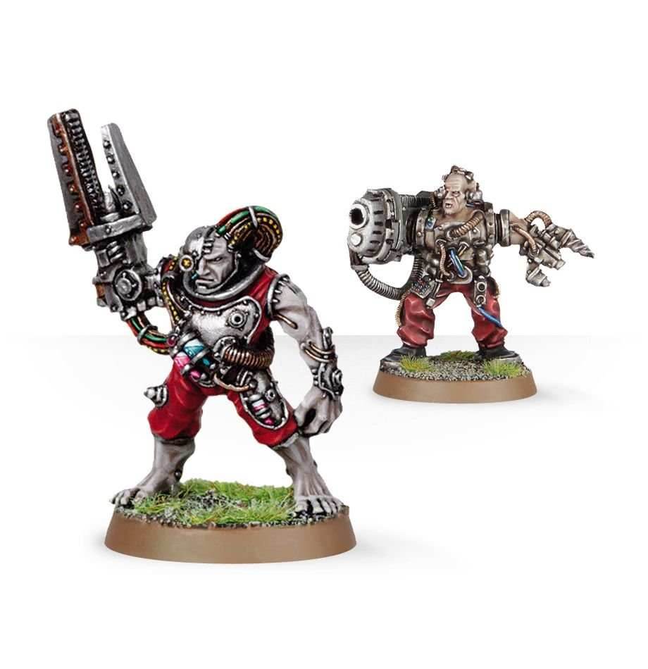 Warhammer 40K: Space Marines Servitors with Plasma Cannon - 