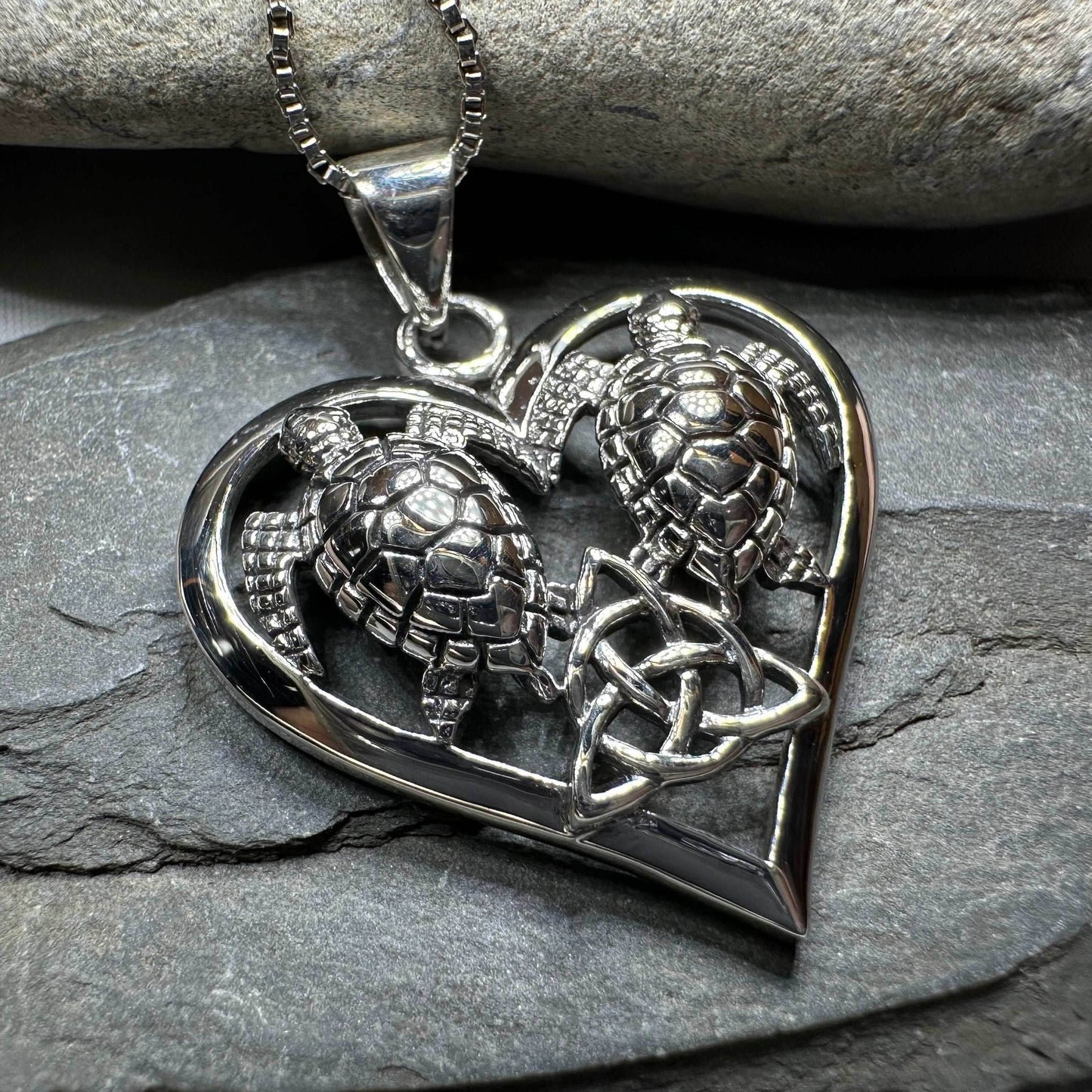 Celtic Turtle Lovers Necklace - 18