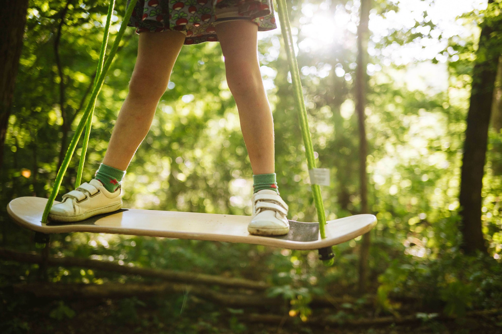 Adventure Skateboard Swing - 