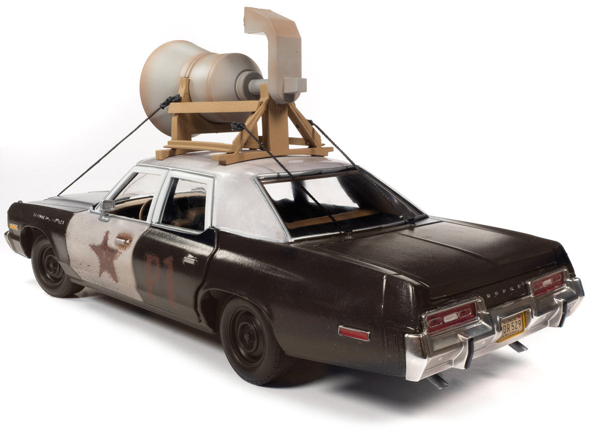 1974 Dodge Monaco "Bluesmobile" with Loud Speaker Black and White (Dirty) with Jake and Elwood Blues Figures "The Blues Brothers" (1980) Movie 1/18 Diecast Model Car by Auto World-3