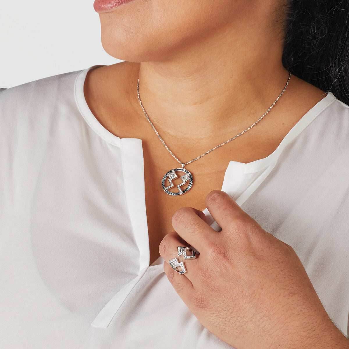 Star Wars X RockLove Ahsoka Tano Crystal Necklace - 