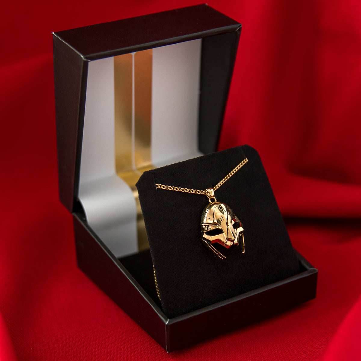 League of Legends X RockLove ARCANE Ambessa Mask Necklace - 