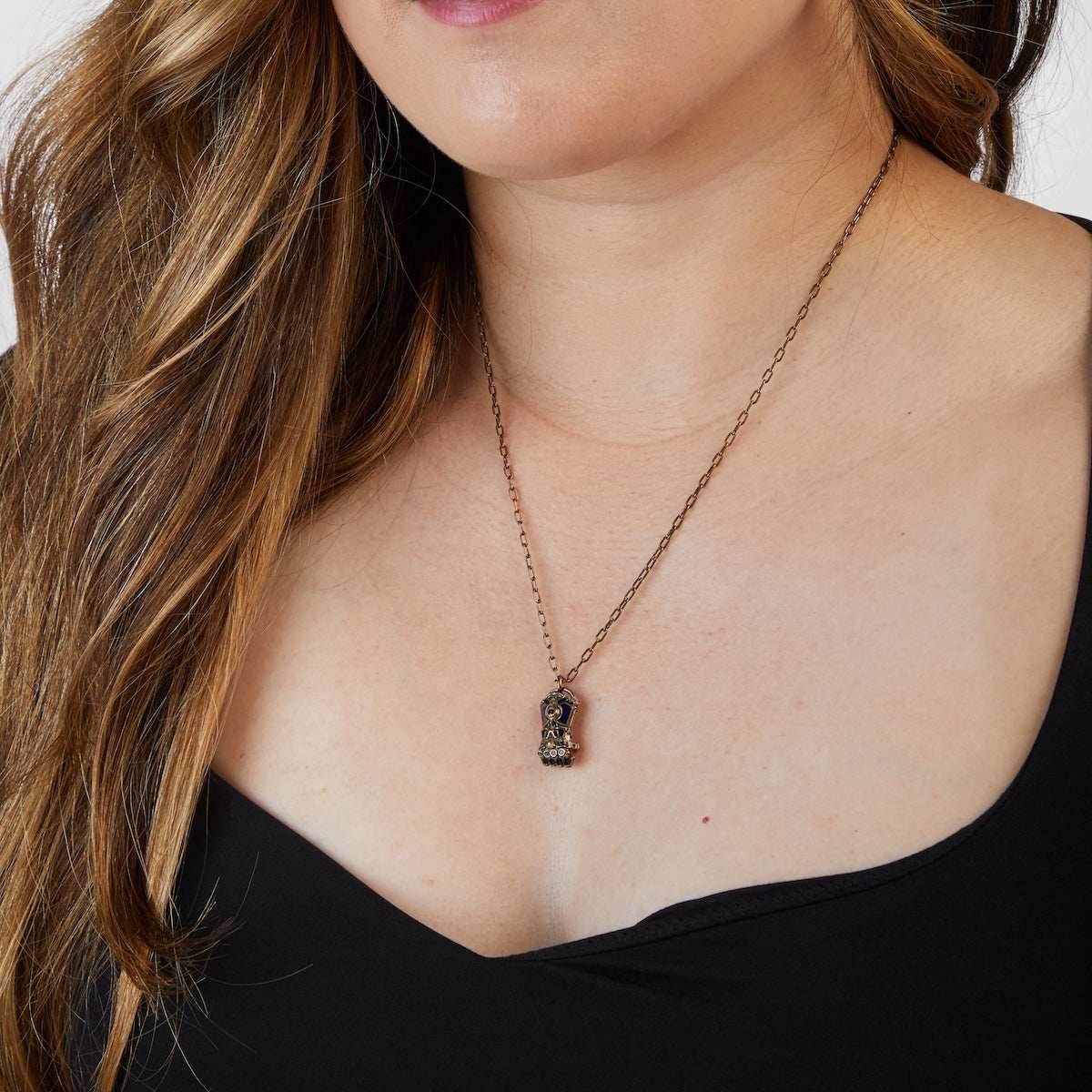 League of Legends X RockLove ARCANE Vi Gauntlet Necklace - 