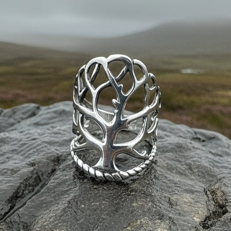 Áedh Tree of Life Ring