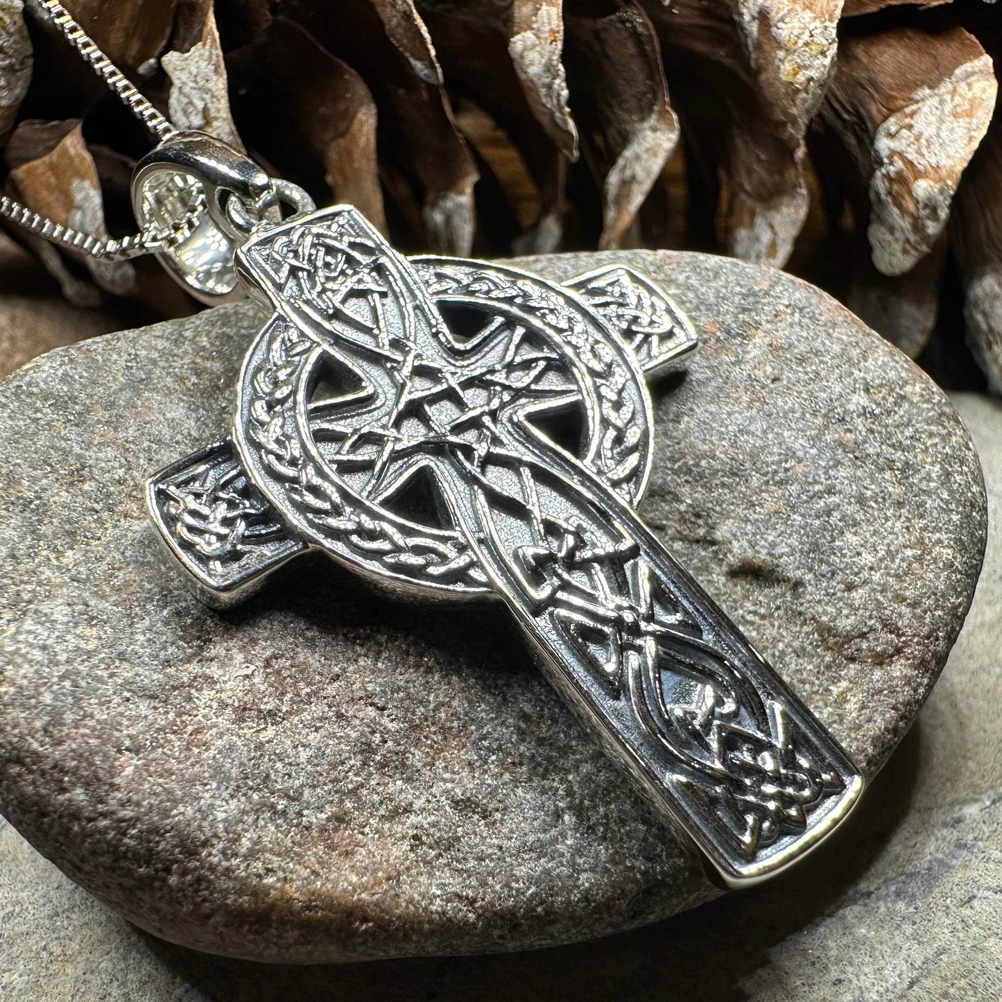 Grant Celtic Cross Necklace - 18