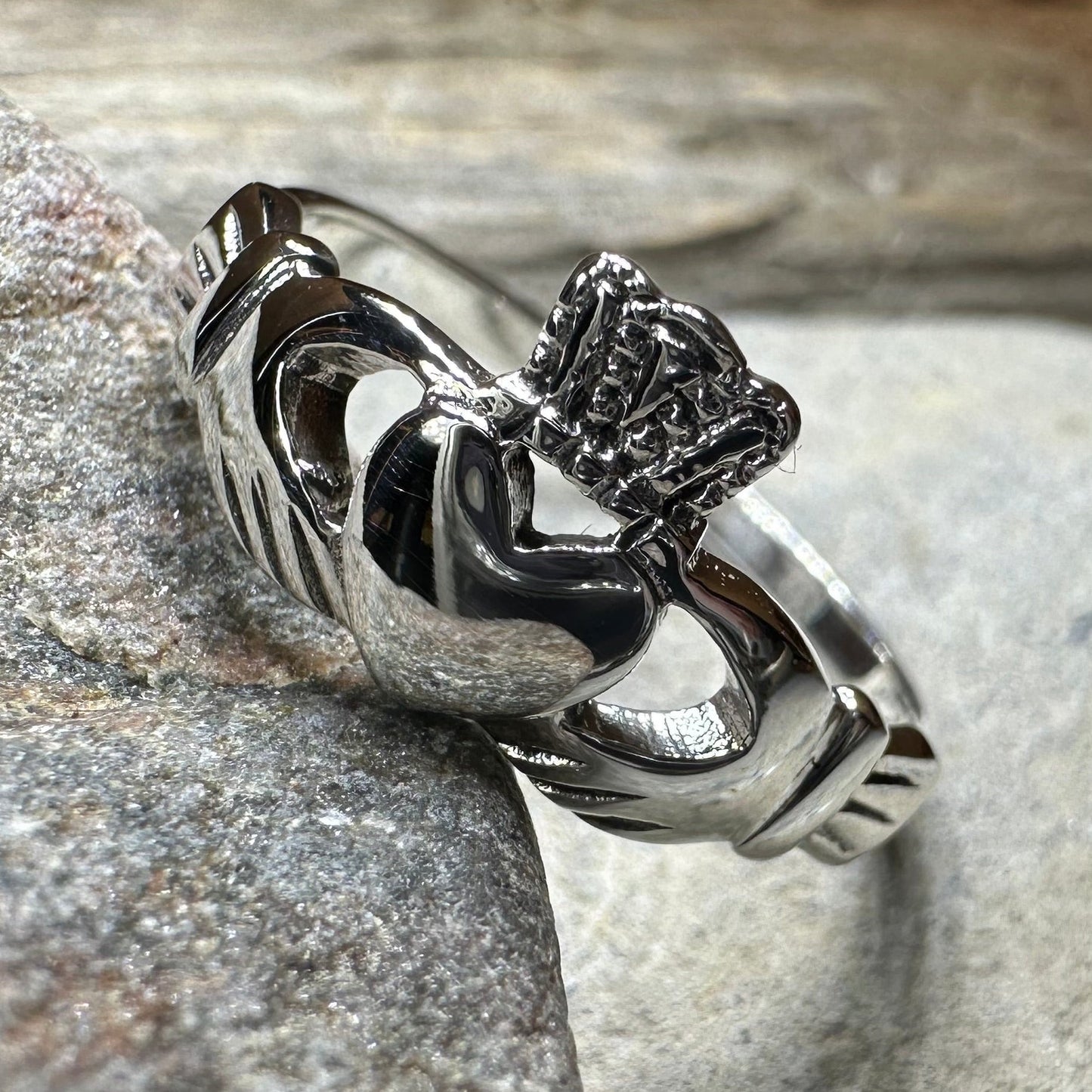 Irish Claddagh Celtic Knot Ring