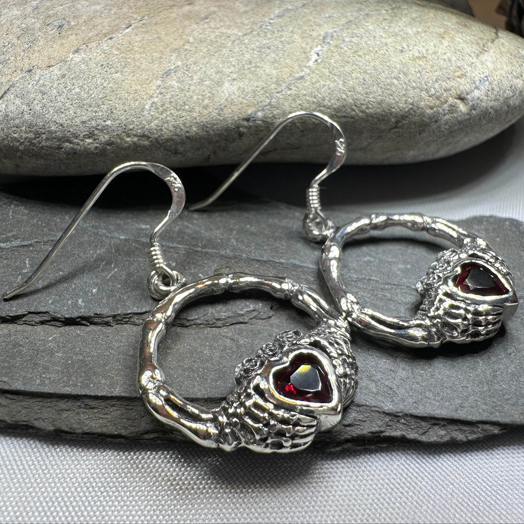 Claddagh Stud Earrings - Diamond Zirconia