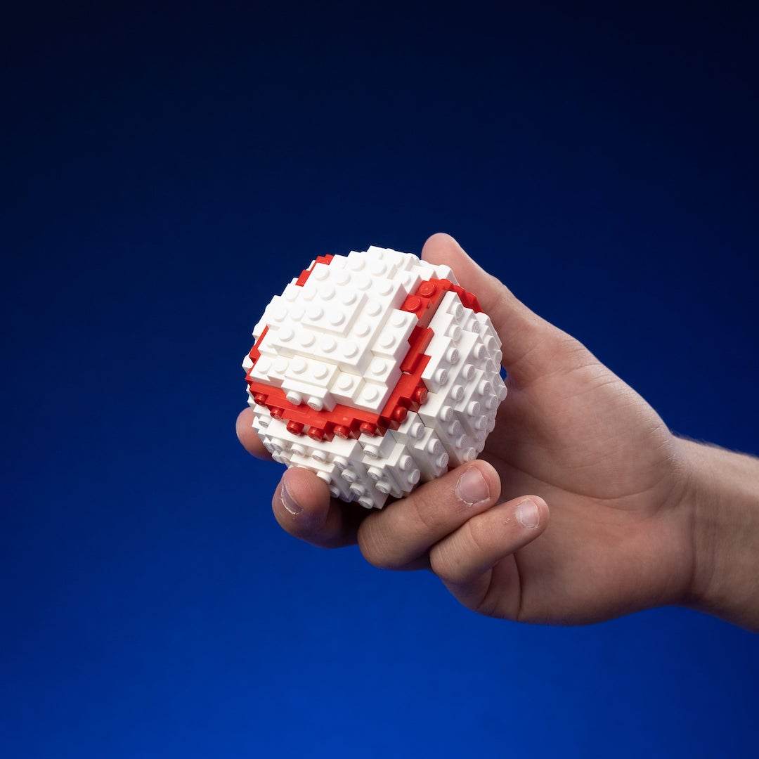 Life-Sized Baseball - Bricks & Instructions